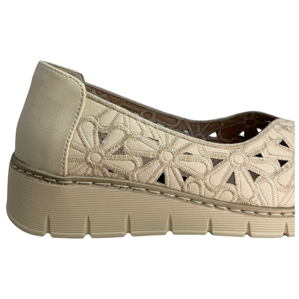 Zapato Calado Beige