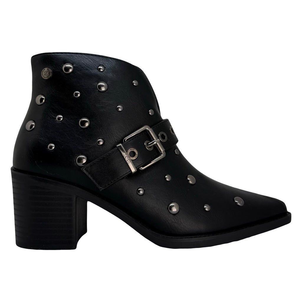 Botín Negro Tachas