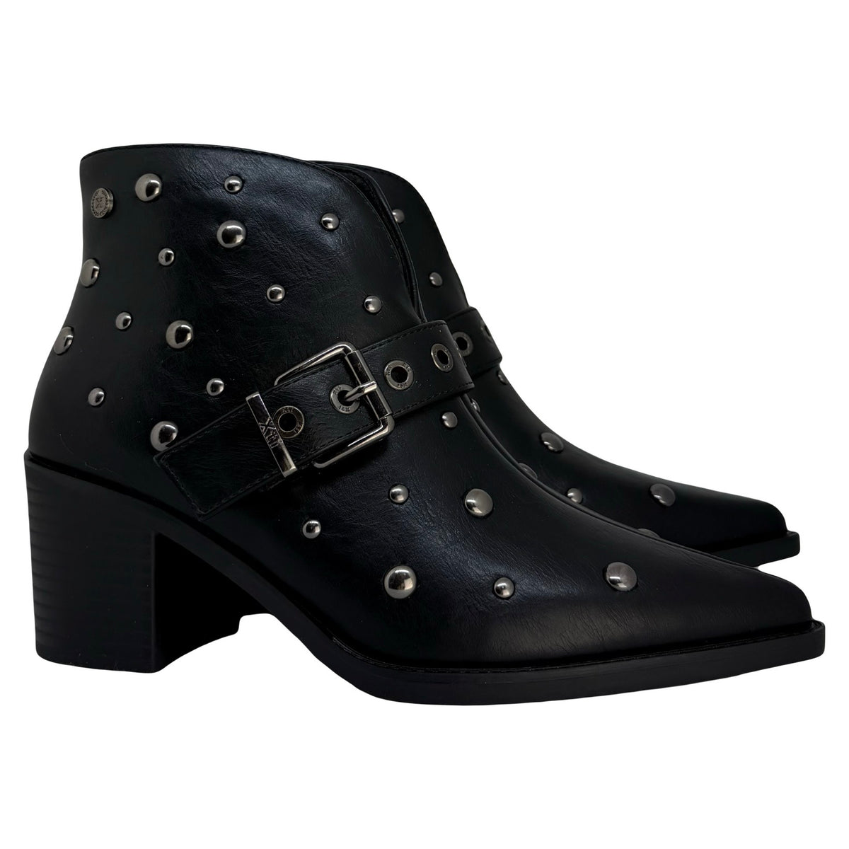 Botín Negro Tachas