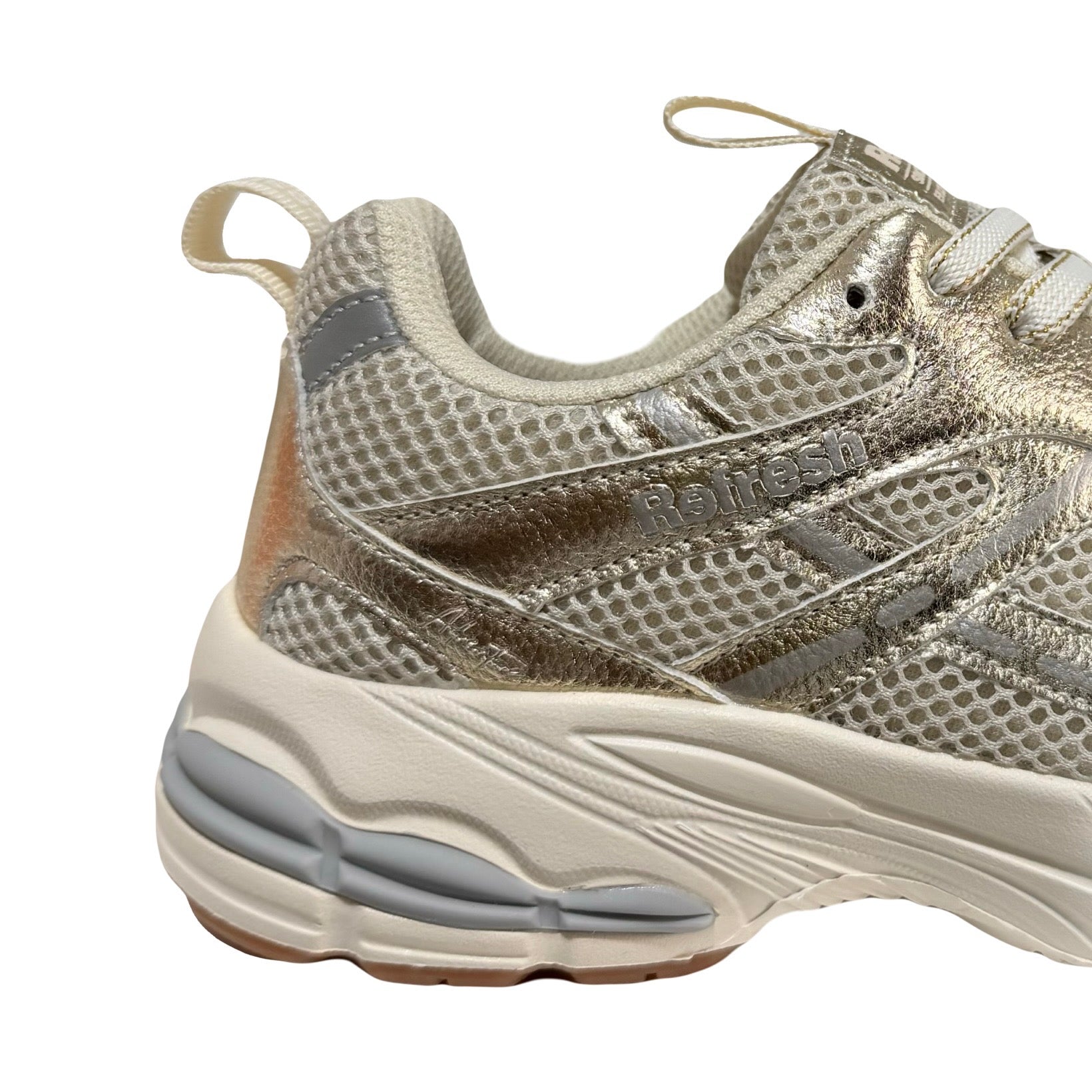 Deportiva Gold