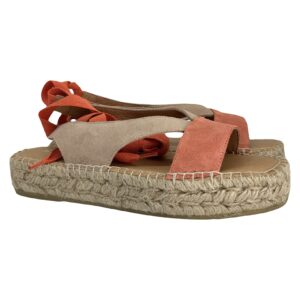 985 Sandalia Neriah